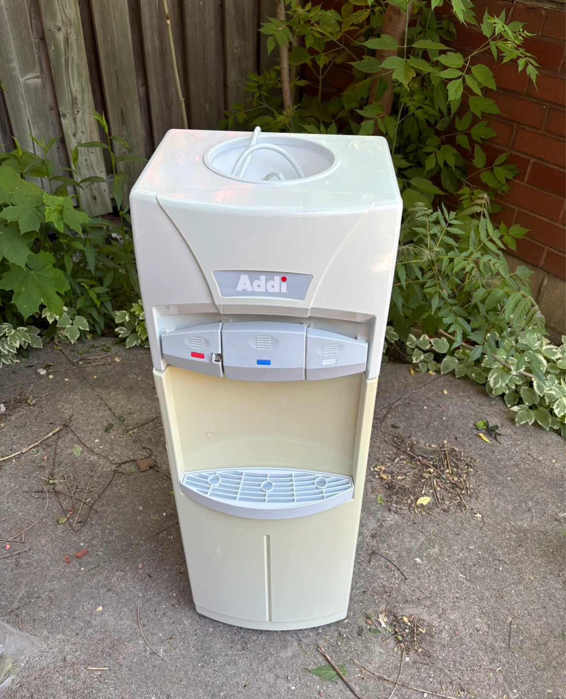 Addi Water Cooler