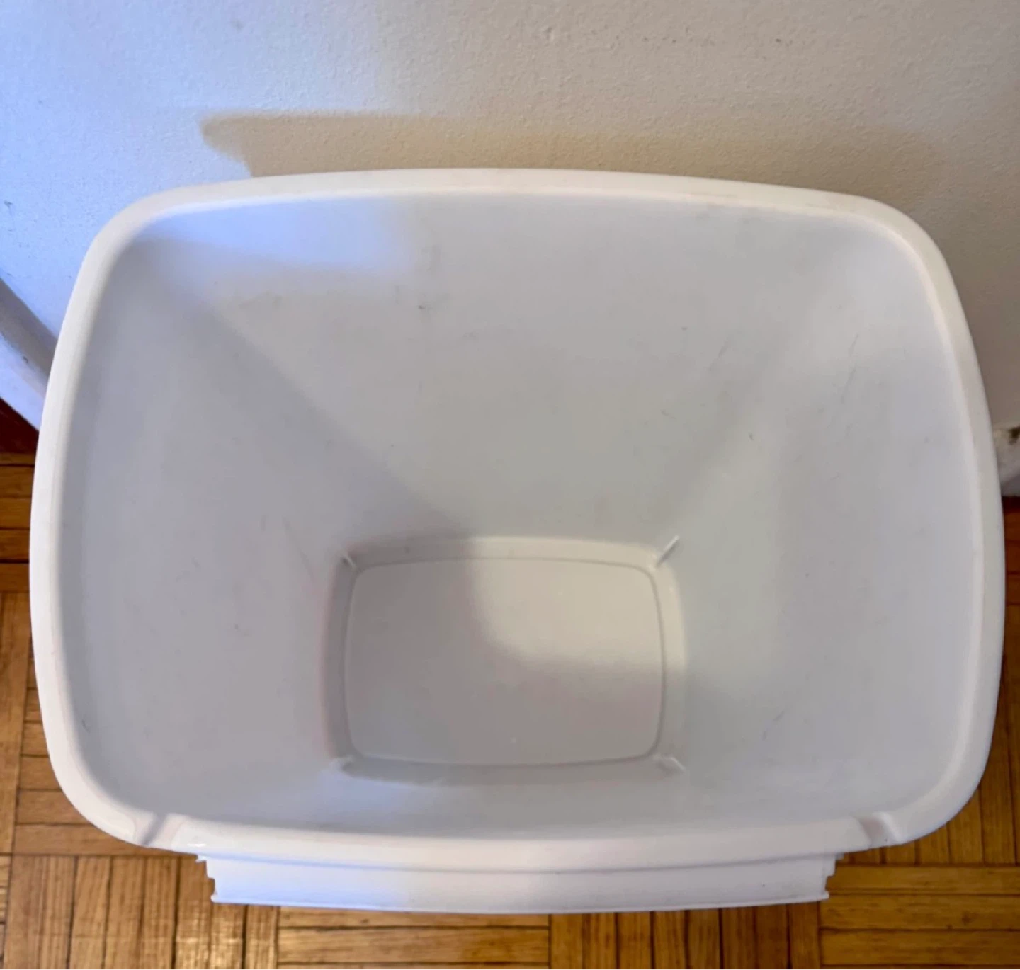 White Plastic Trash Can - photo 2