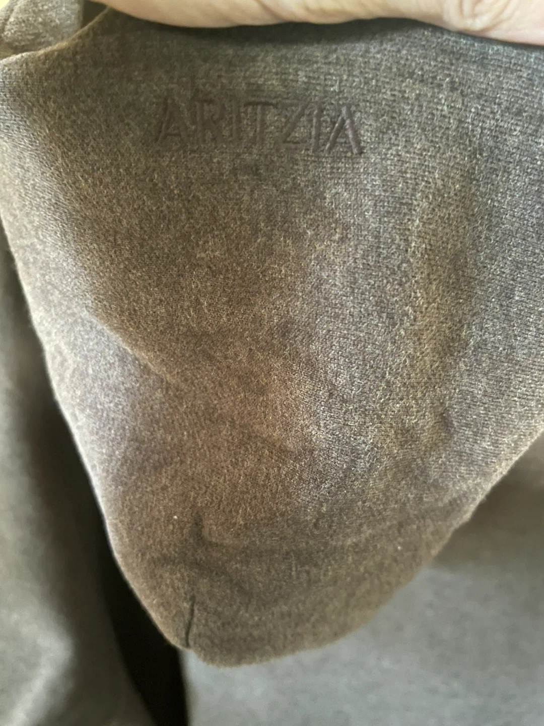 Aritzia Sweatfleece Hoodie Mega Fit - photo 3