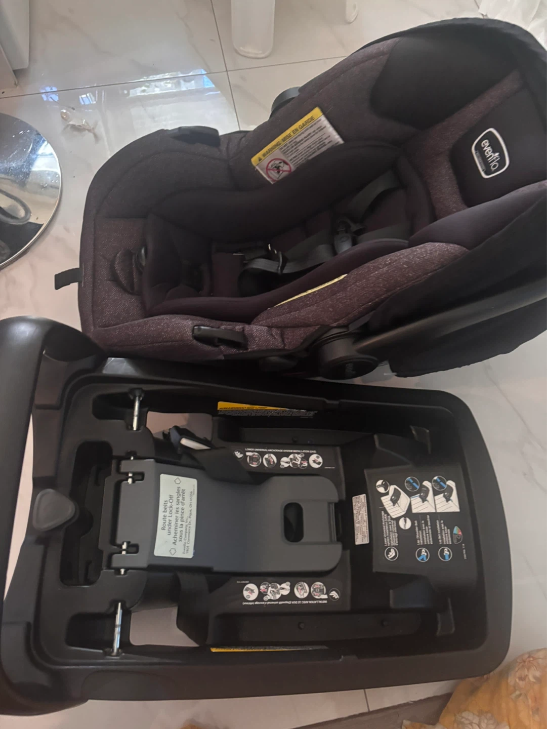 Evenflo Litemax Infant Car Seat with Base