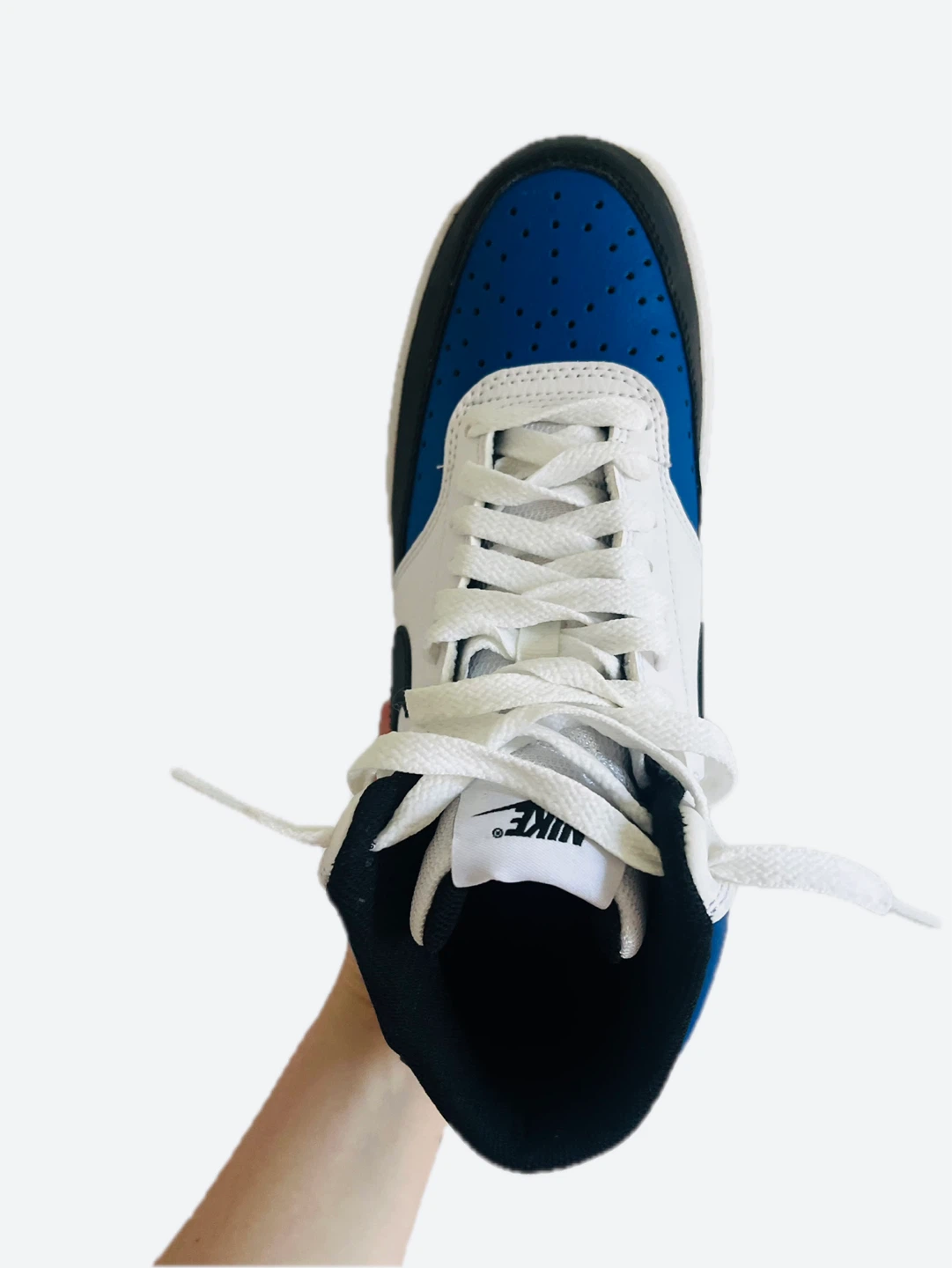 Baskets montantes Nike bleues et blanches - photo 2