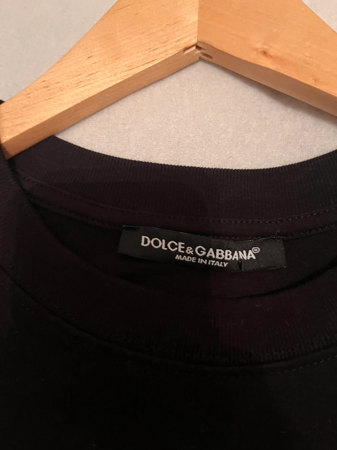 Dolce & Gabbana Black T-Shirt - photo 3