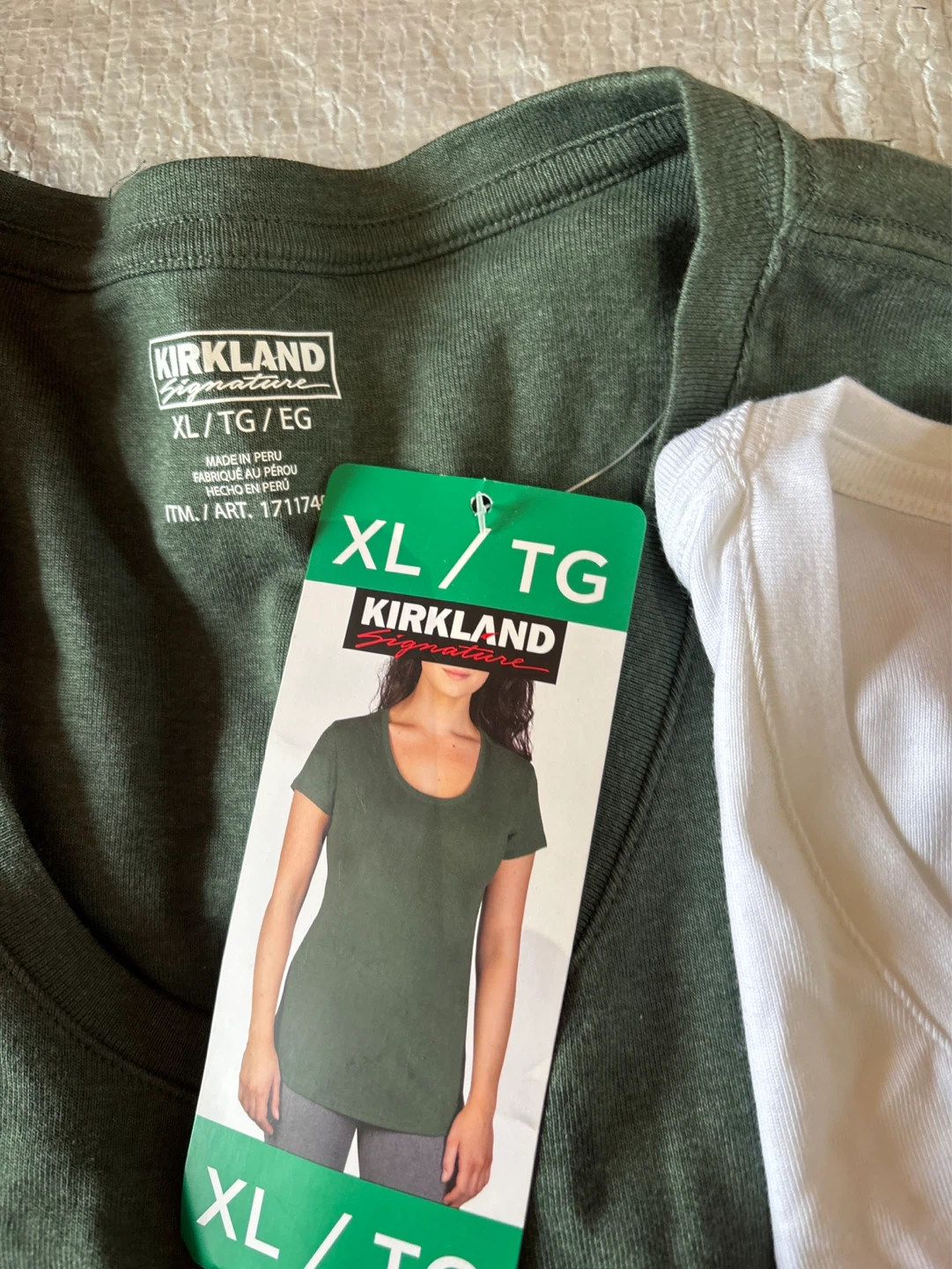 Kirkland Signature T-Shirts XL/TG (Green & White) - photo 2