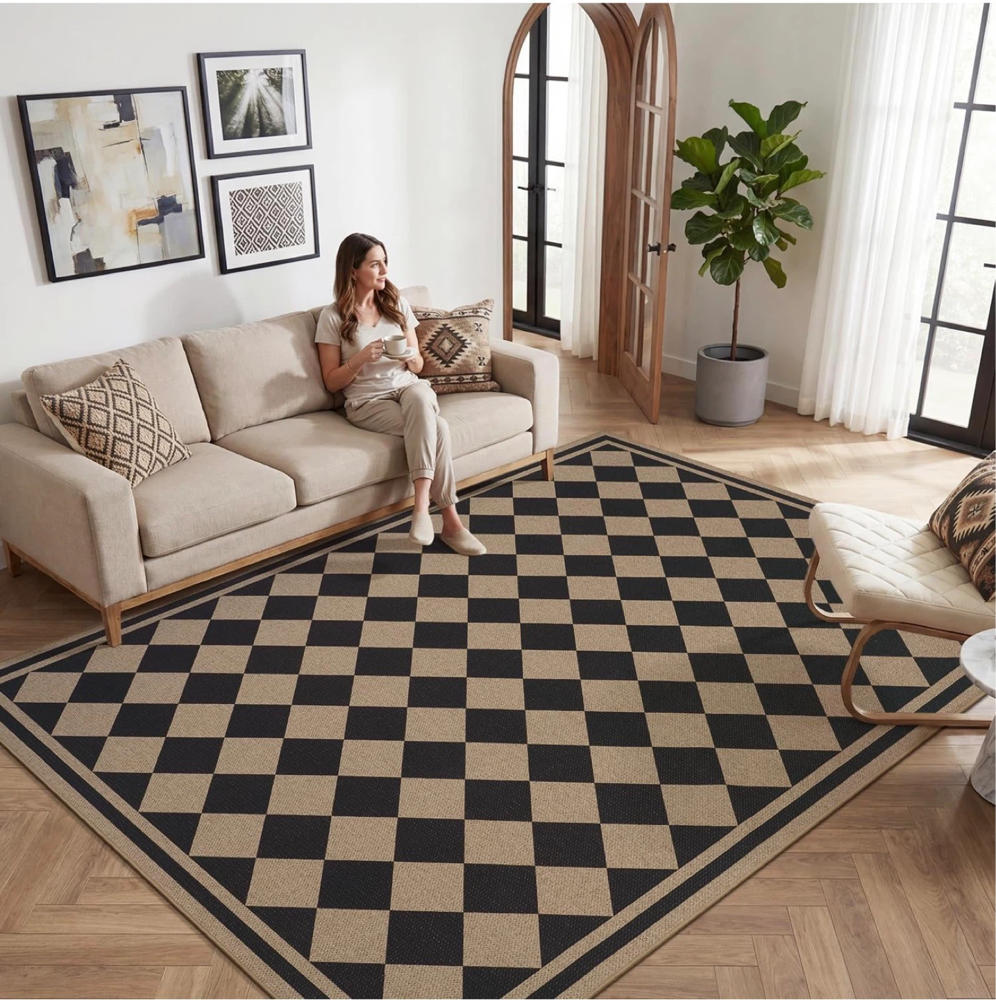 Black and Tan Diamond Pattern Area Rug - photo 3