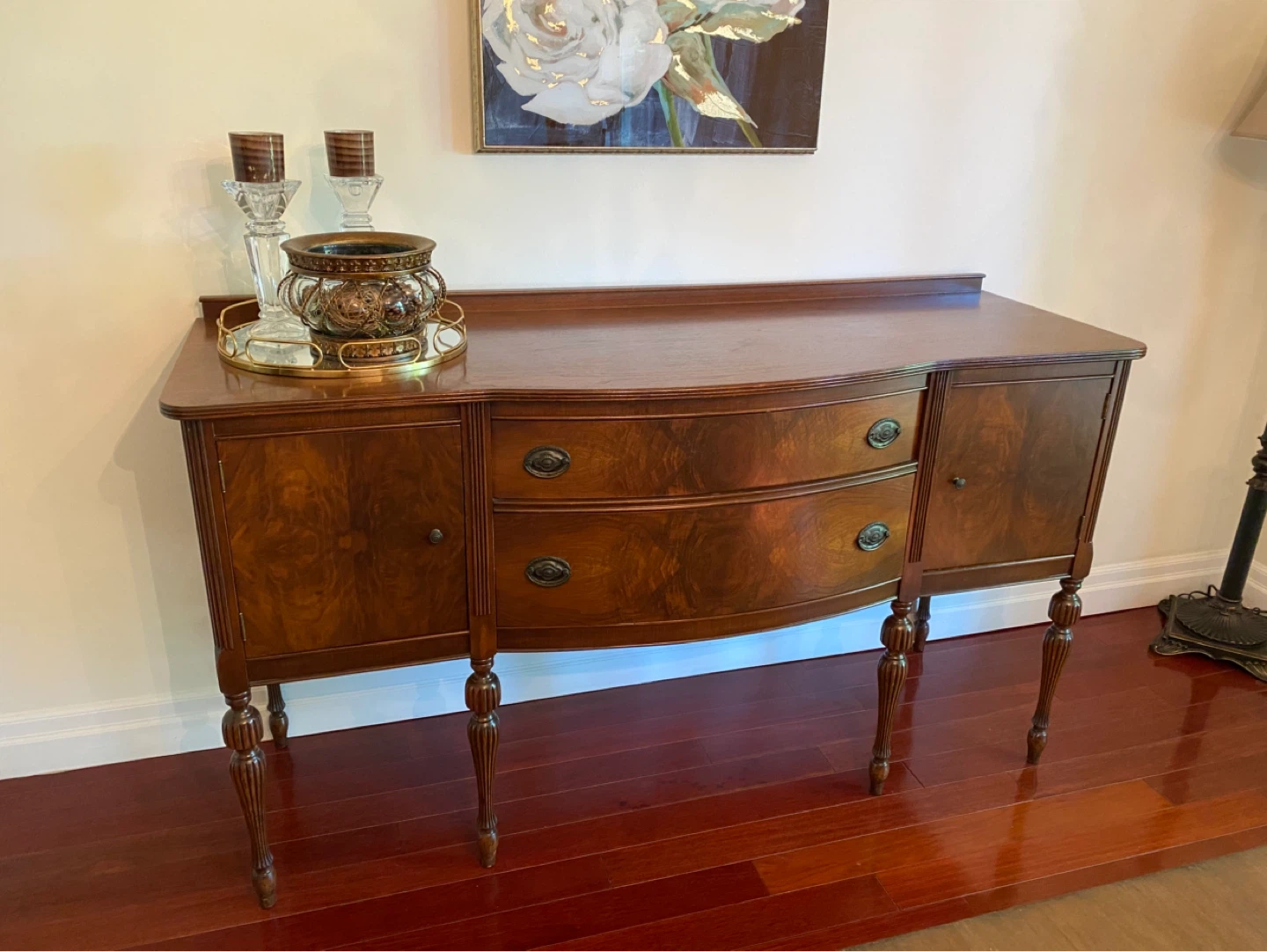 Elegant Solid Wood Dining Room Set – & Matching Buffet