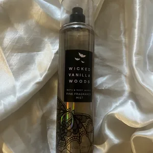 Bath & Body Works Wicked Vanilla Woods