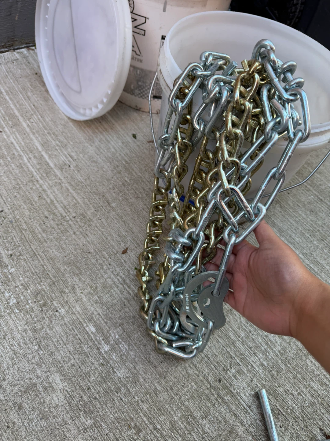 T-handle wrench and assorted chains - photo 2