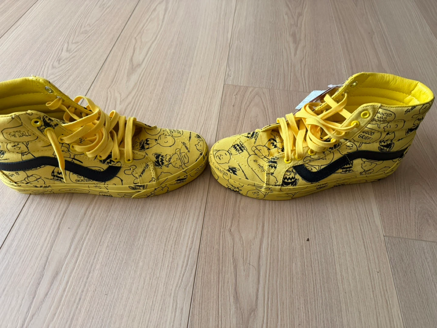 Vans SK8-Hi Reissue x Peanuts Yellow Snoopy High Top Shoes - photo 3