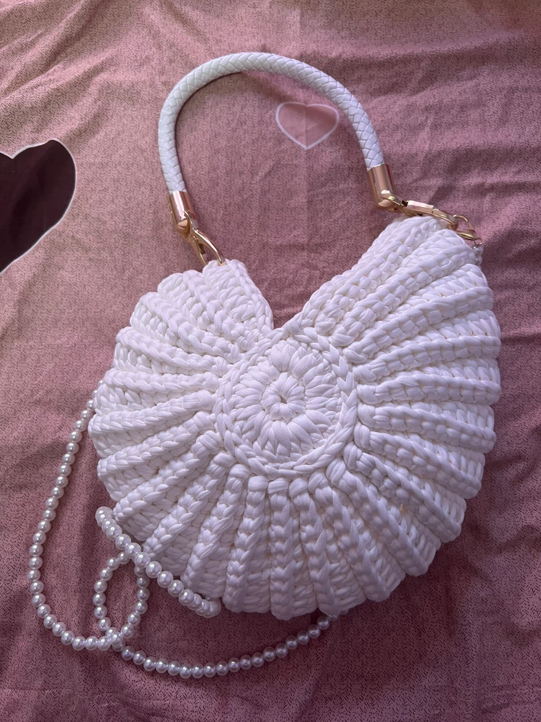 White Handmade Seashell Crochet  Bag
