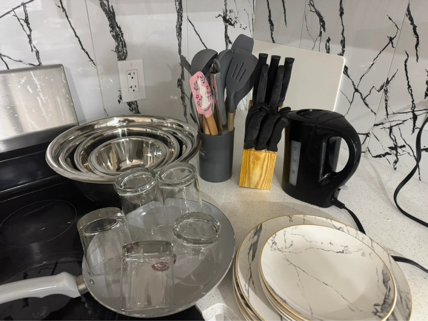Kitchenware Set with Electric Kettle