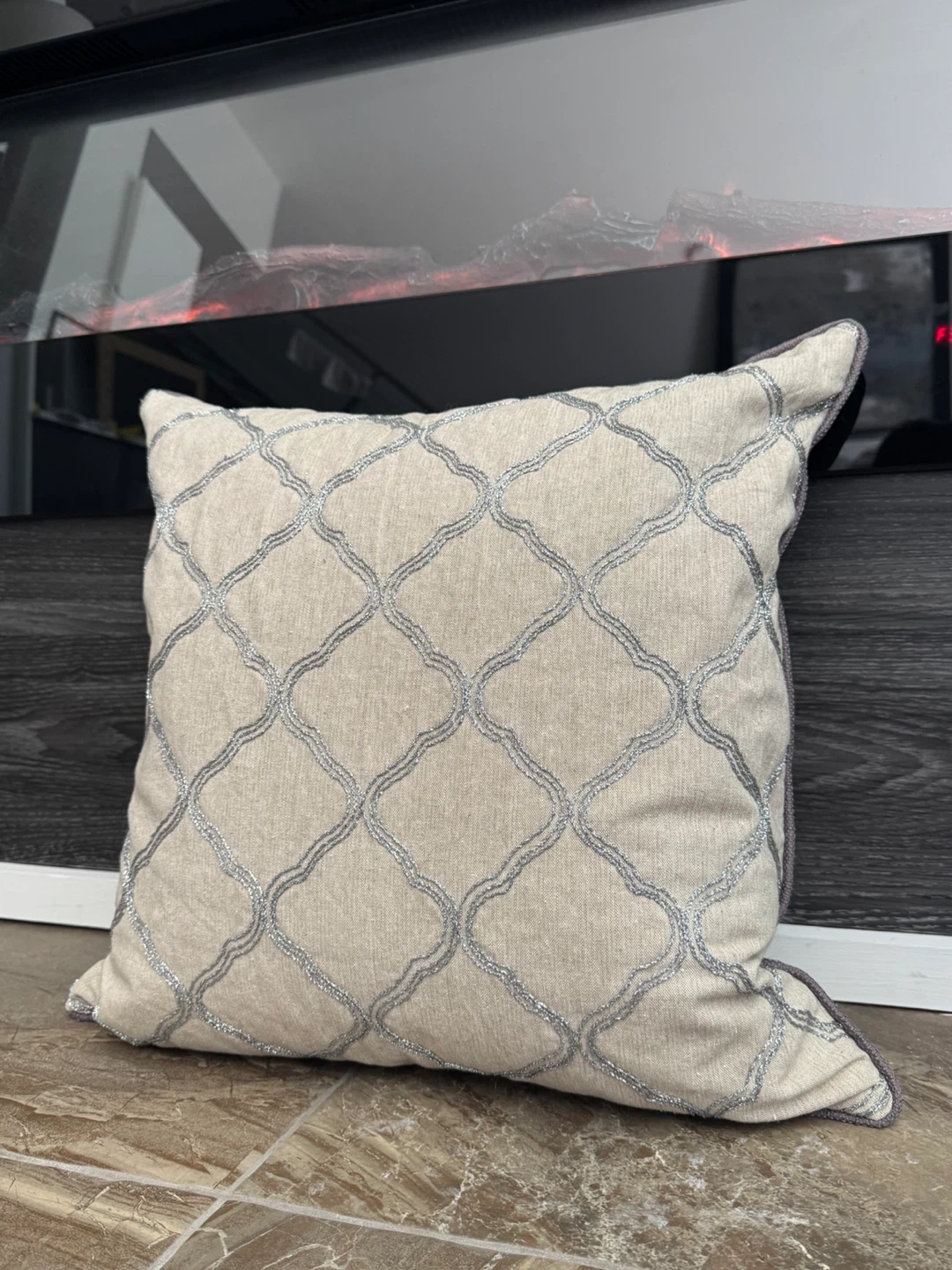 Linen Silver Decor Accent Pillow - photo 4