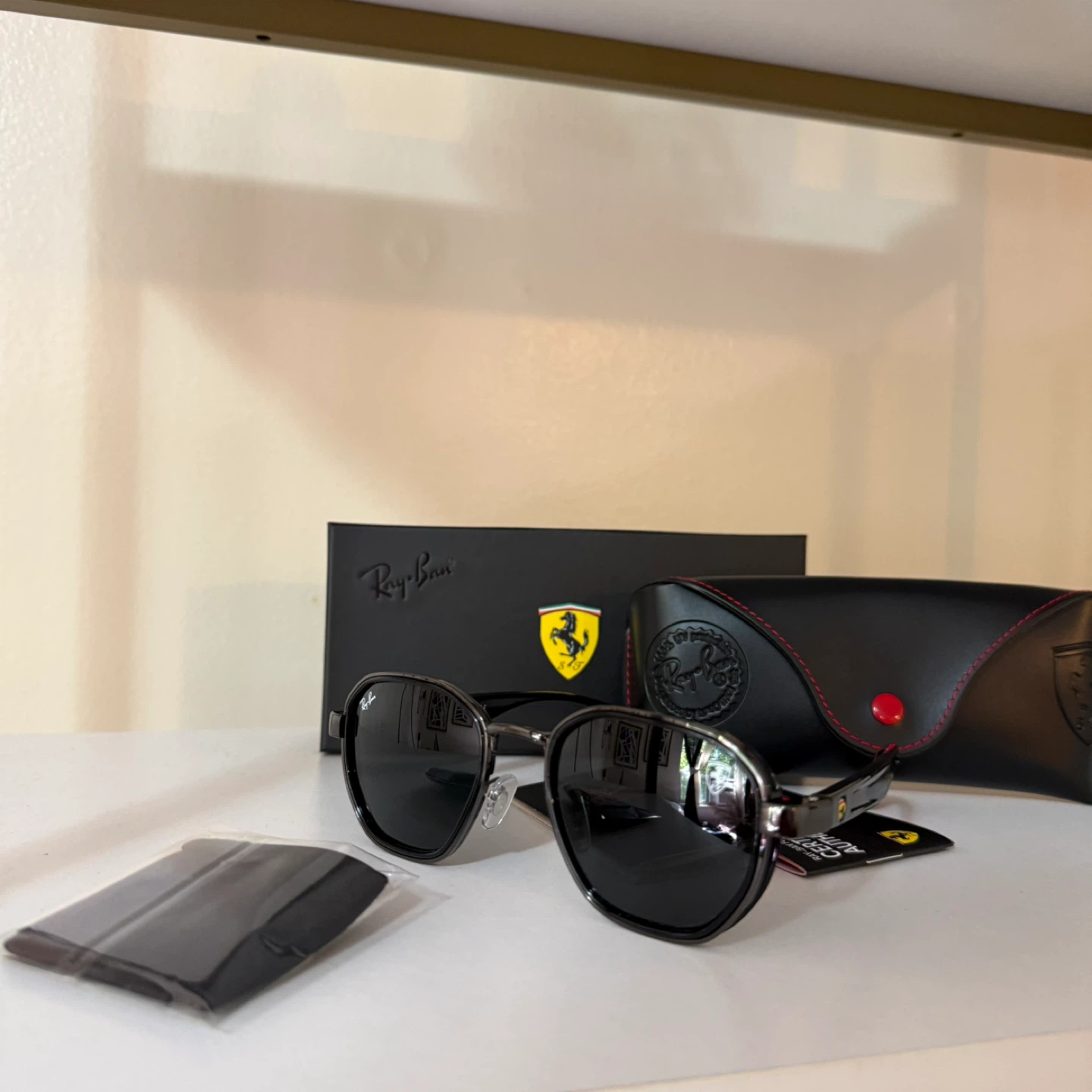 Ferrari x Ray-Ban Sunglasses - photo 2