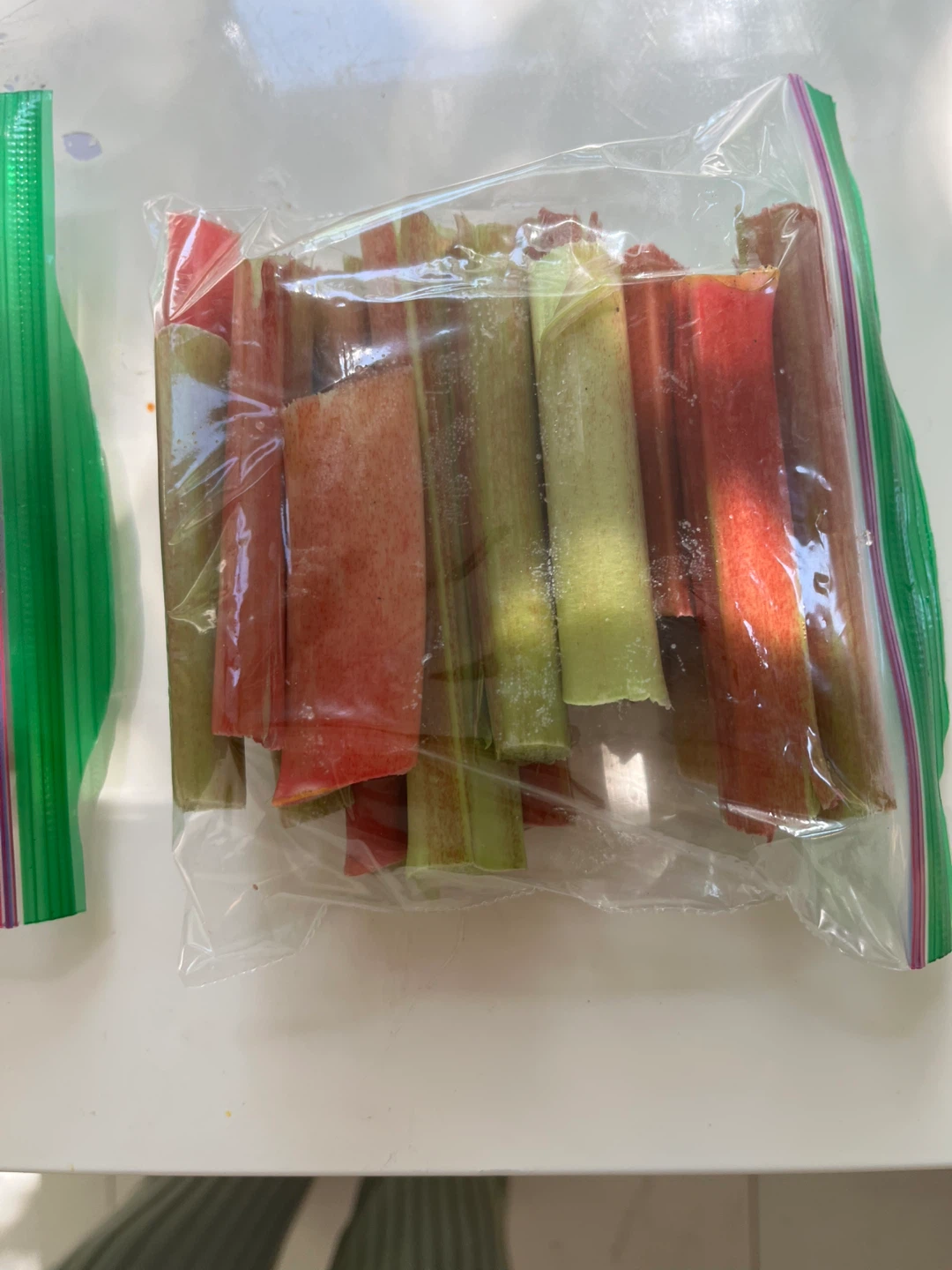 Fresh Rhubarb Chunks - photo 2