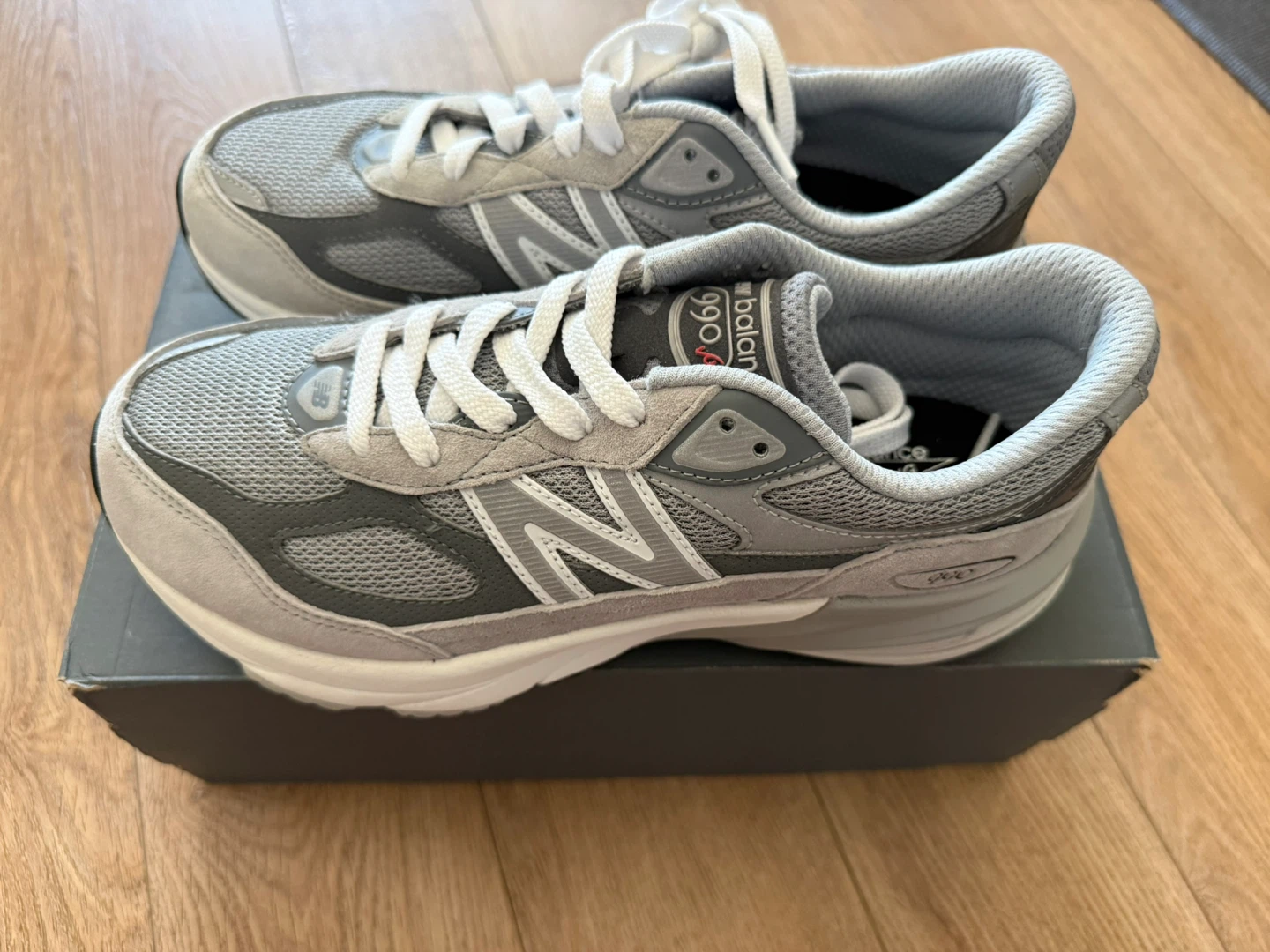 New Balance 990v6 - Brand New