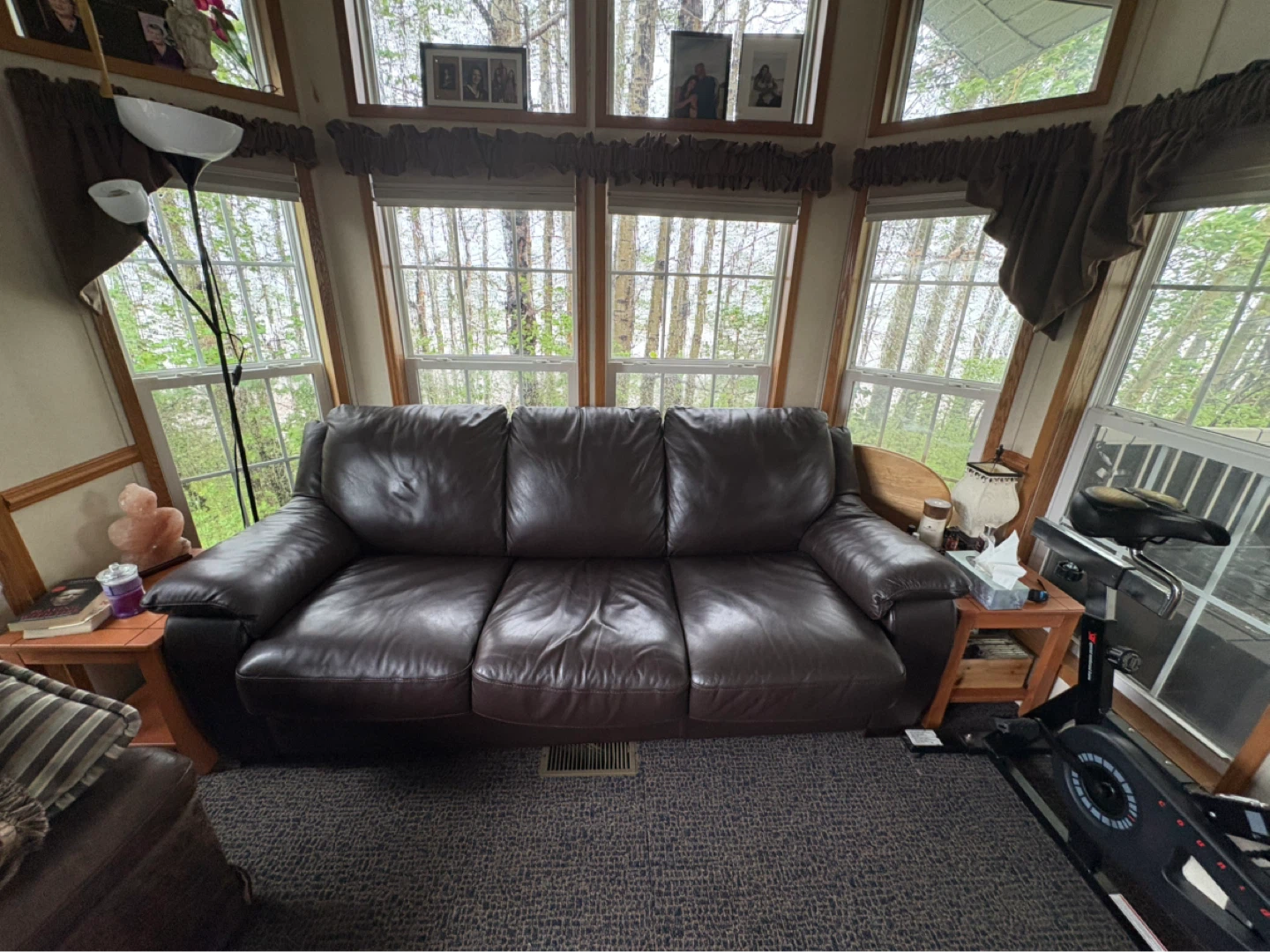 Genuine Leather Hide-a-Bed Couch – Excellent Condition - photo 5