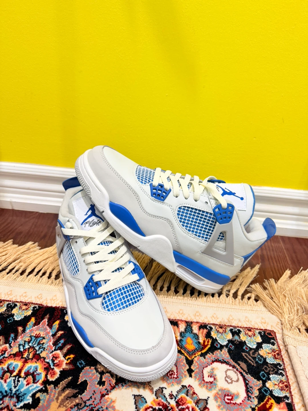 Nike Air Jordan 4 Retro "Military Blue" - photo 2