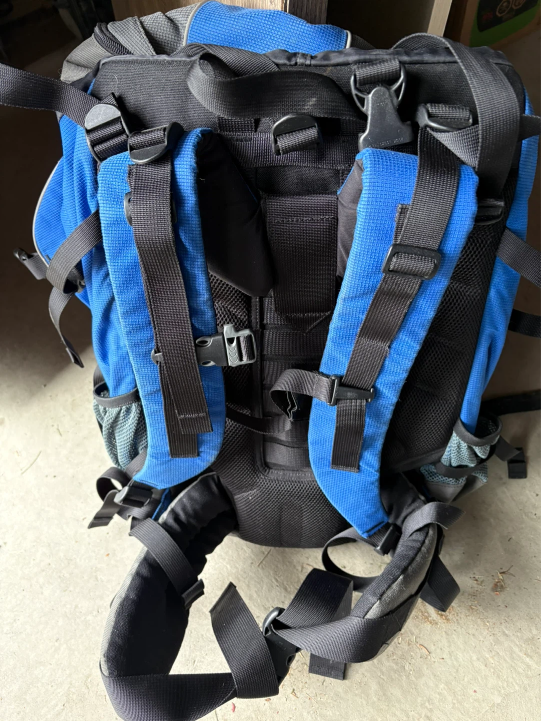 Mountain Equipment Co-op Backpack long 65-75L - photo 2