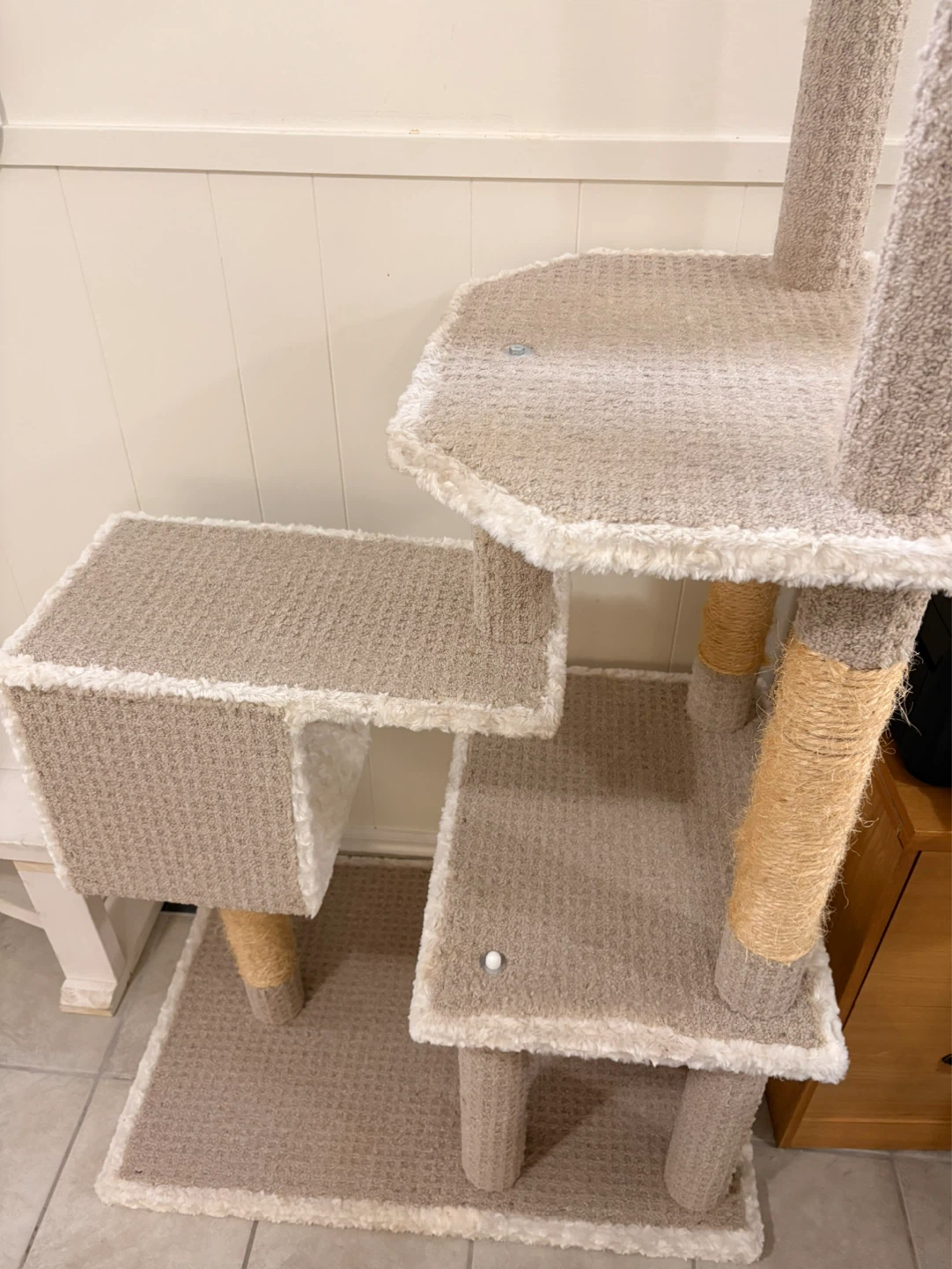 Premium Handmade Cat Tower — Local Artisan Made - photo 3