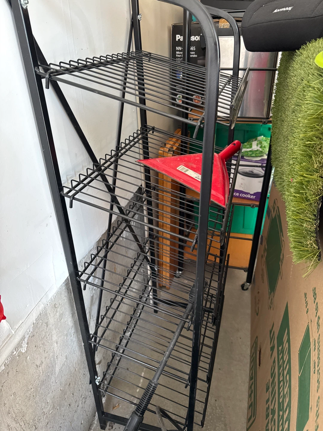 Black Wire Shelving Unit