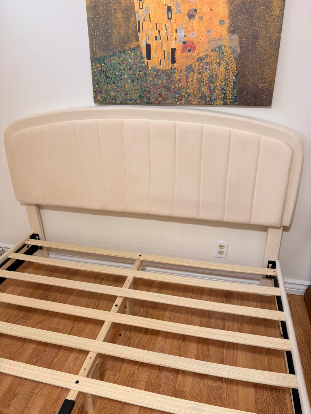 Queen Upholstered Platform Bed Frame — Budget-Friendly - photo 2