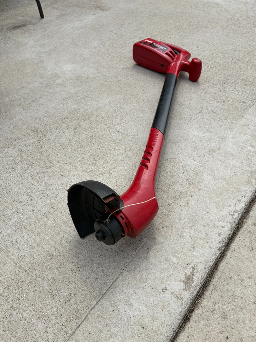 Toro 8" Cordless Trimmer - photo 3