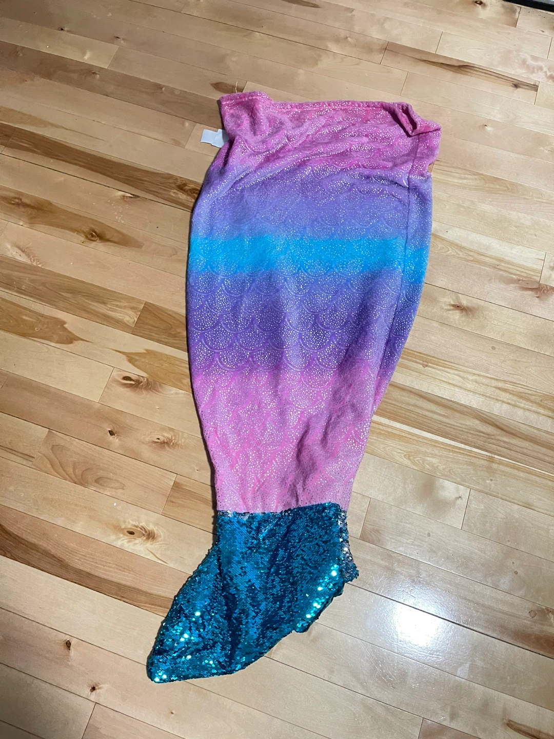 Mermaid Tail Blanket