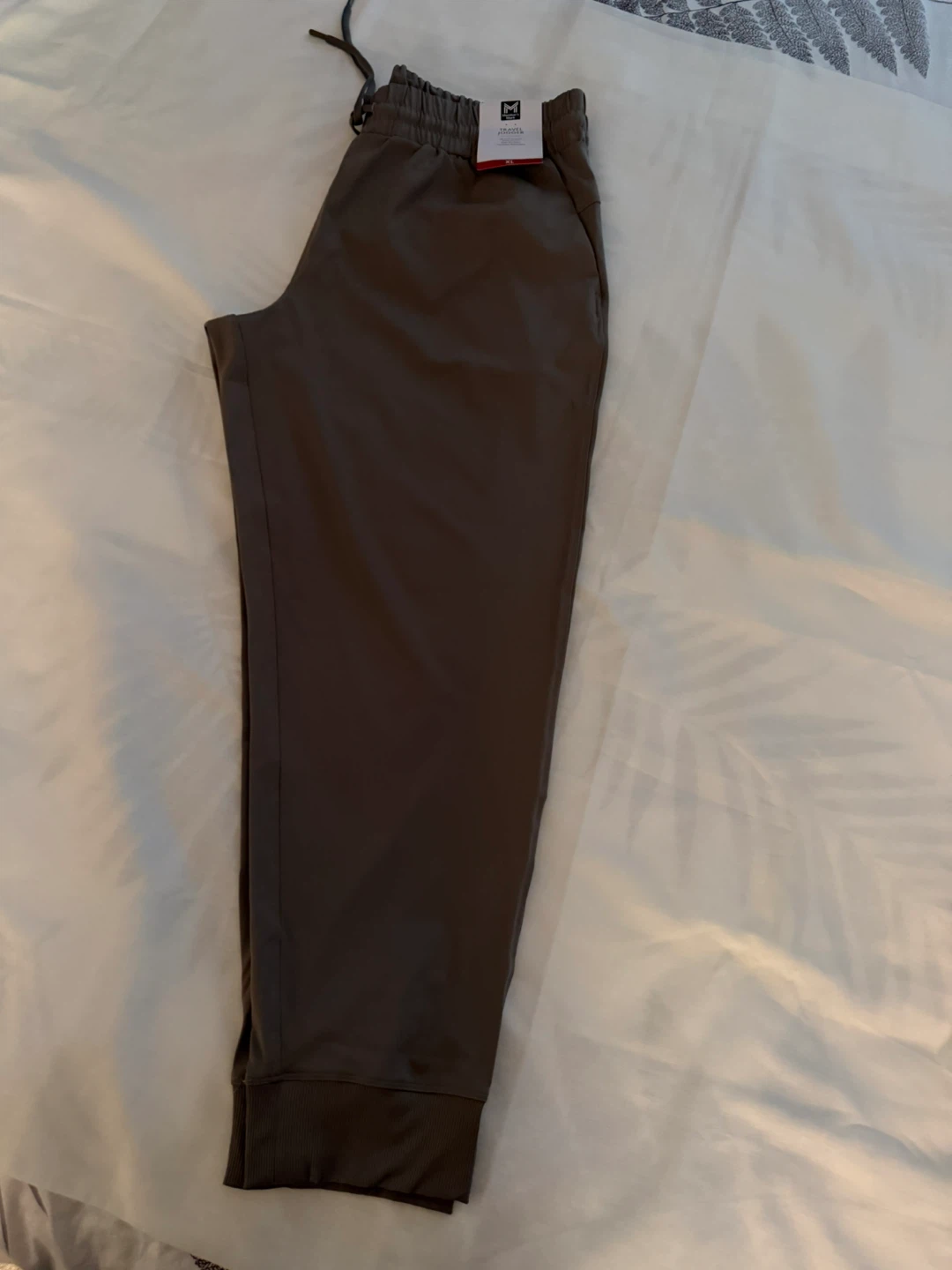 M. Lifestyle Travel Jogger Pants XL Grey Bisque