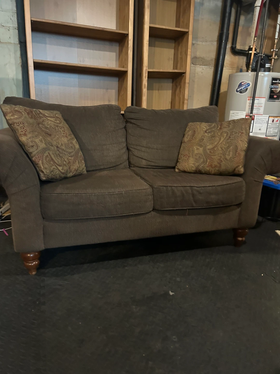Loveseat, chair and ottoman - photo 2