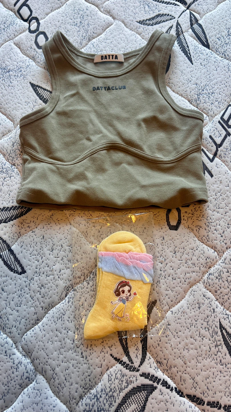 gives them to friends who need them - photo 4