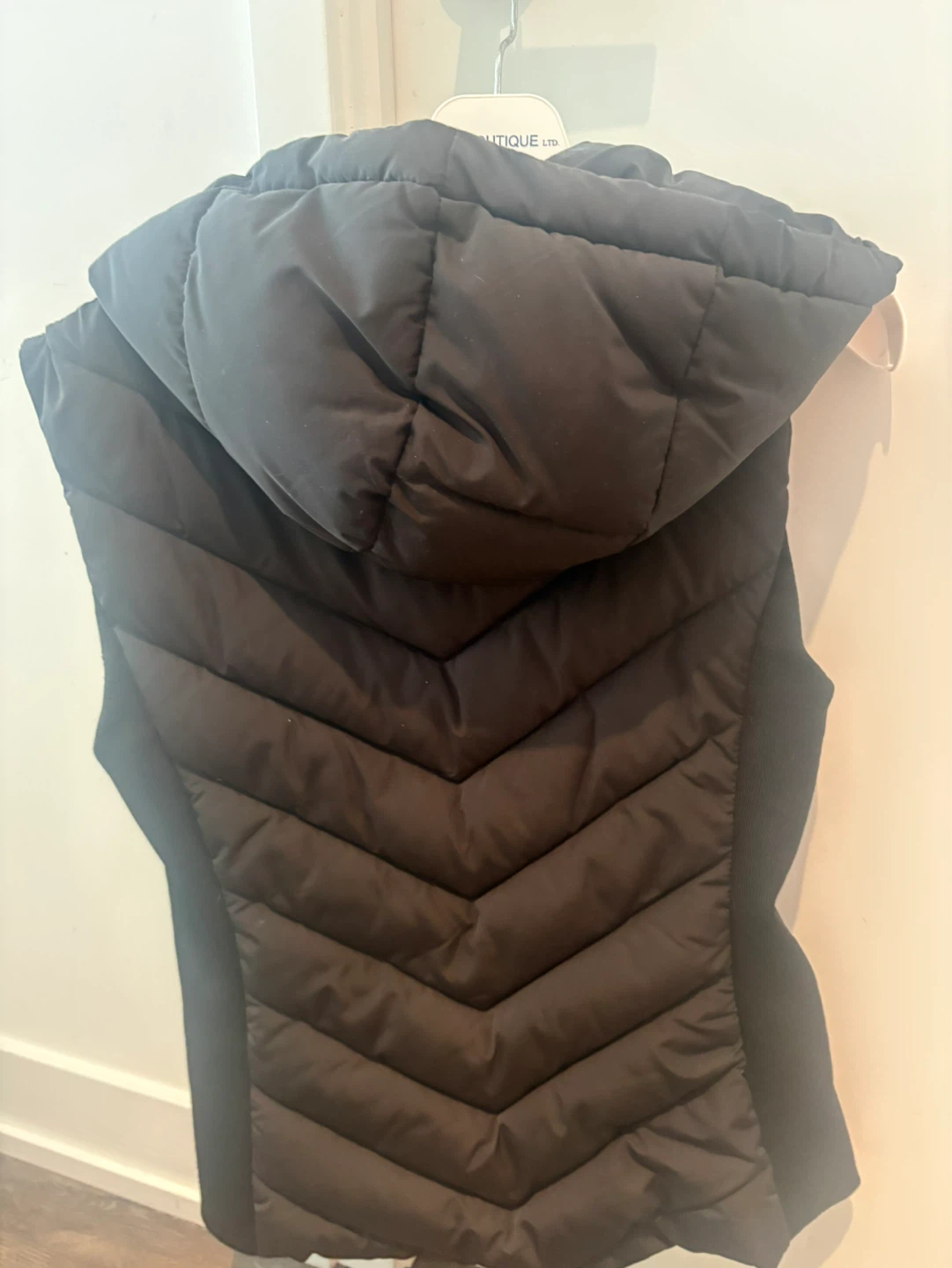 ZARA Black Puffer Vest with Hood - photo 2