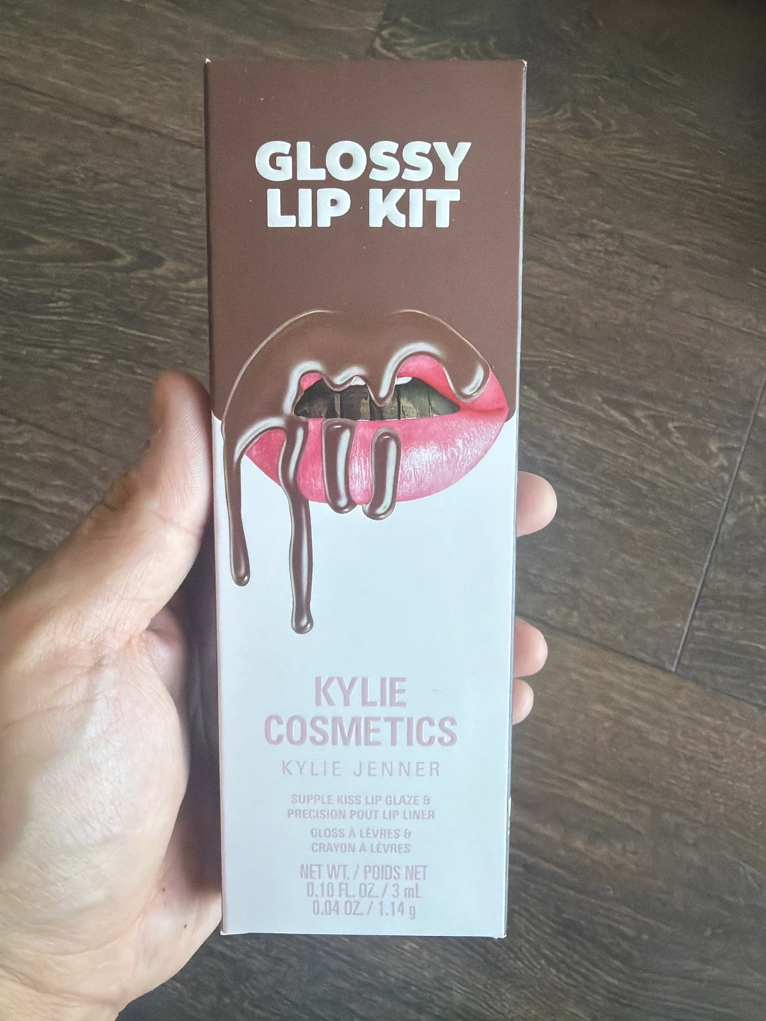 Kylie Cosmetics Glossy Lip Kit - 612 Espresso