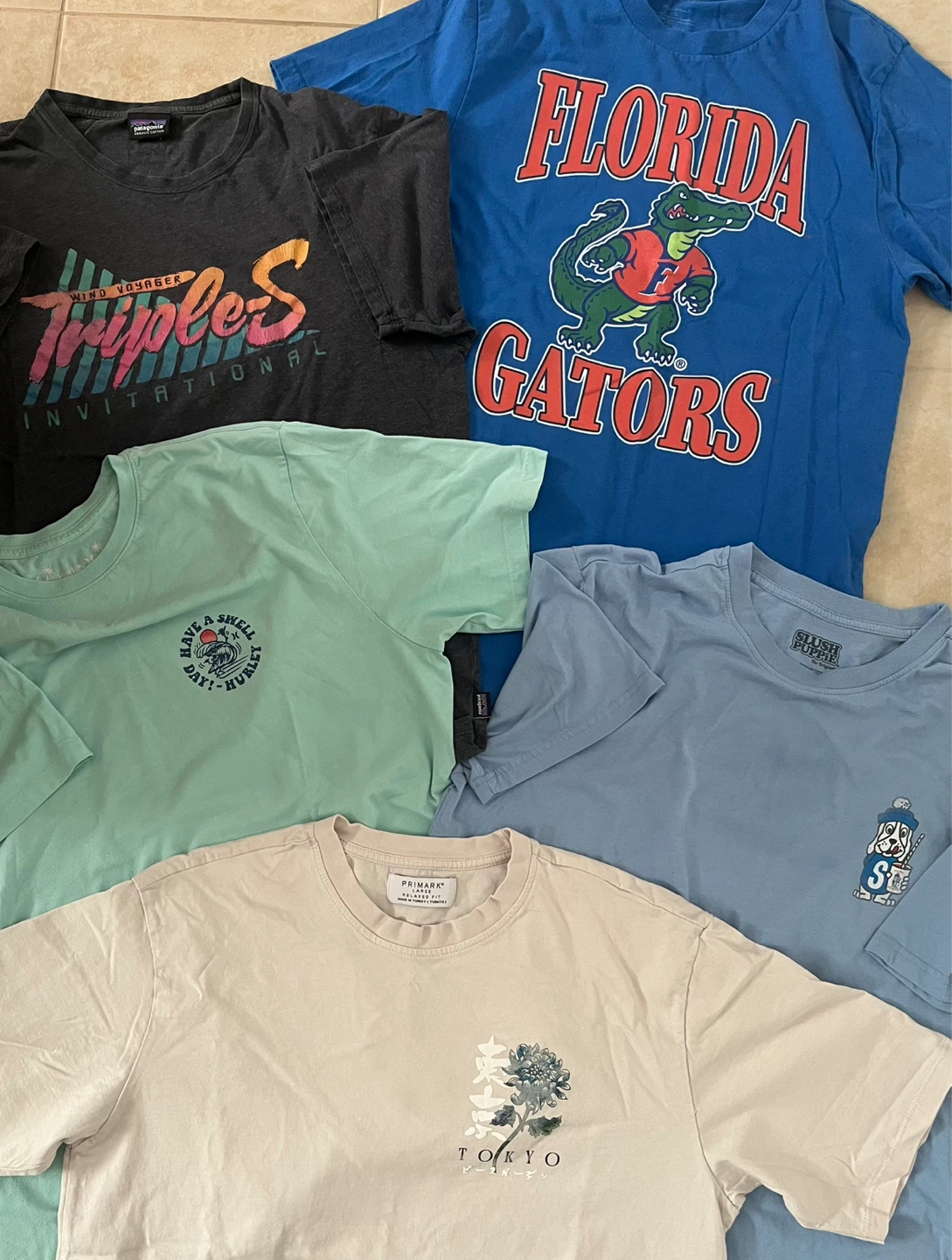 Bundle Lot of 5 Men’s Size Large T-shirts - photo 2