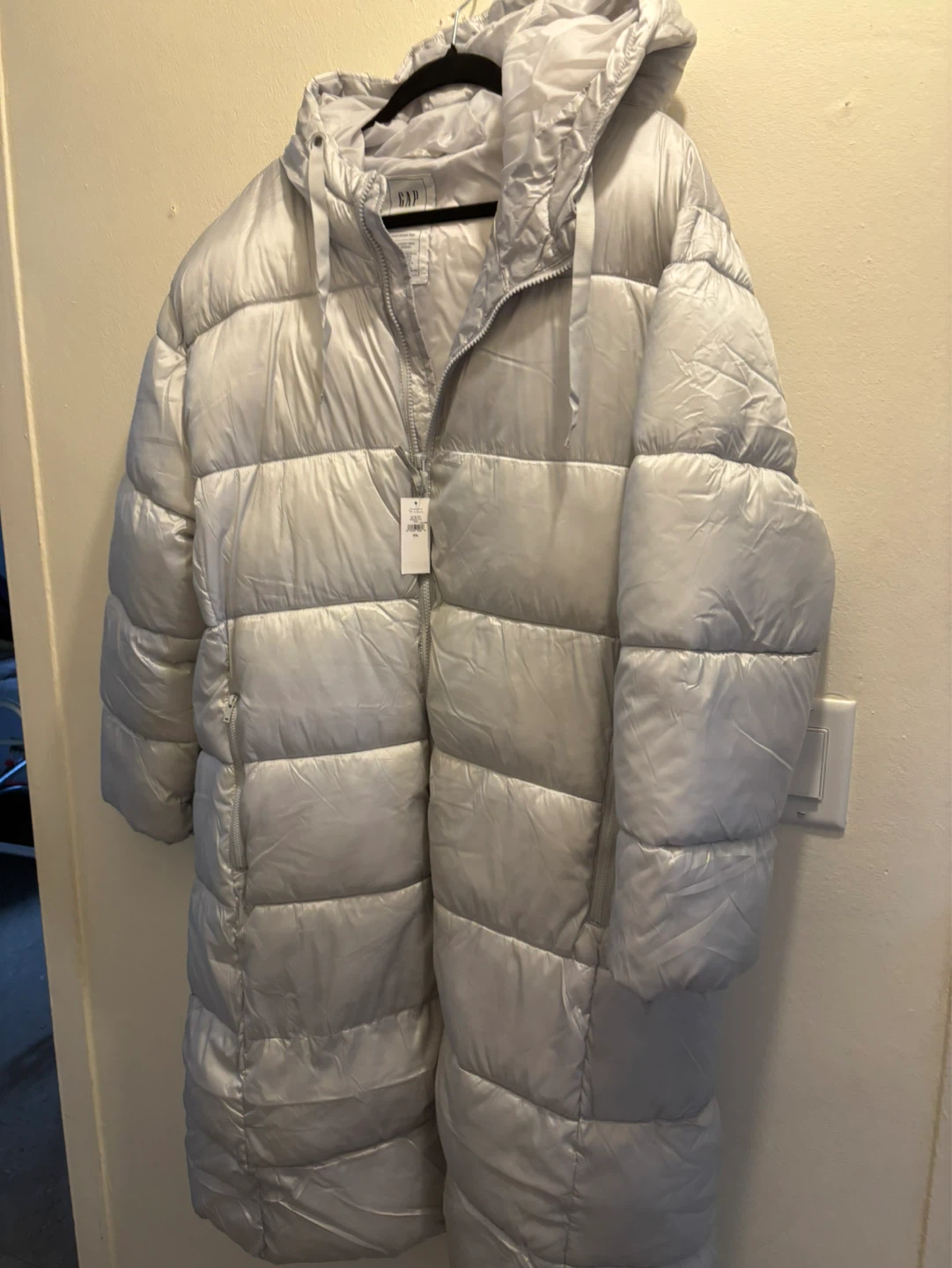 BRAND NEW-GAP Long Puffer Coat - XX-Large