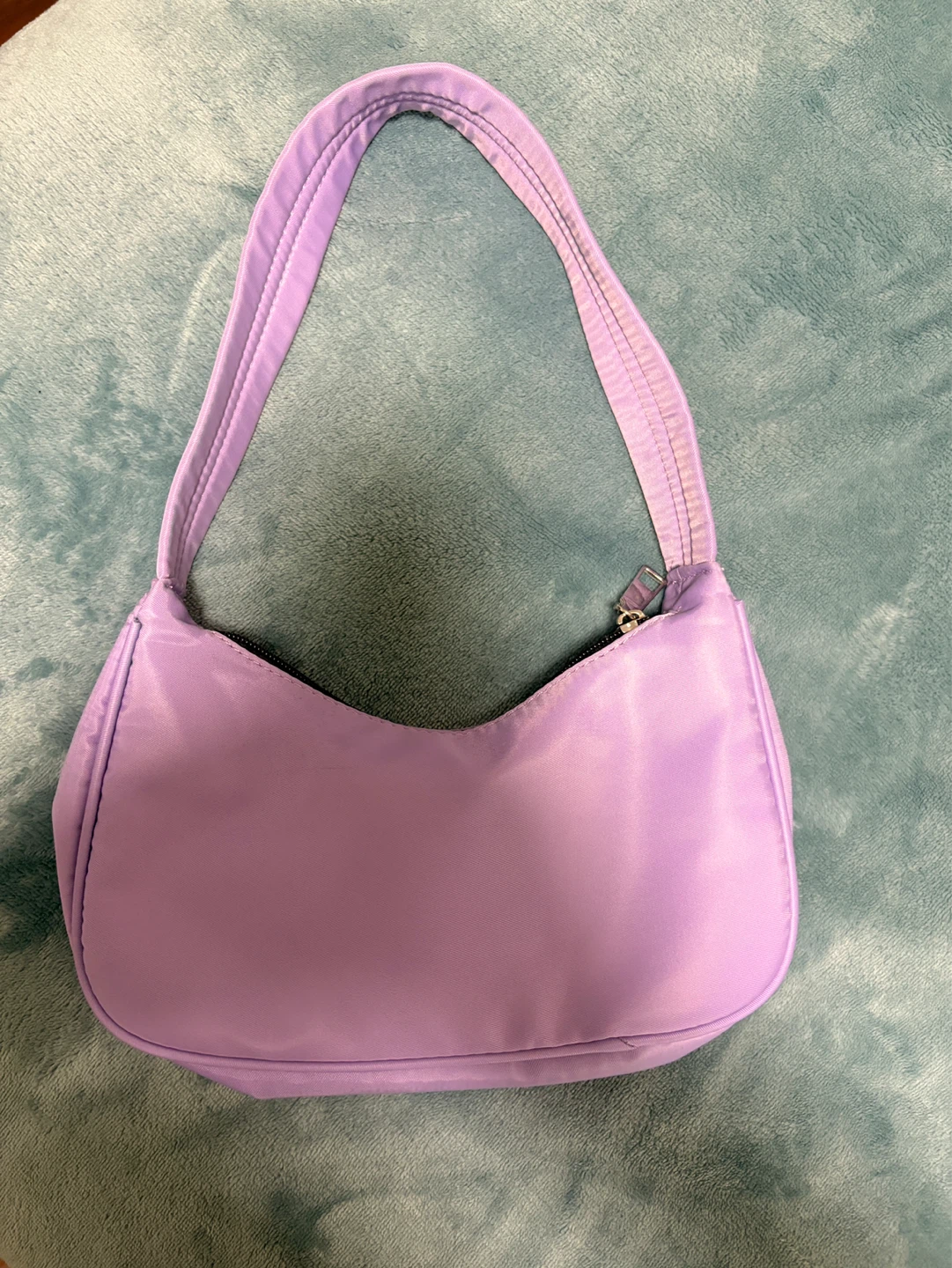 Purple shoulder bag