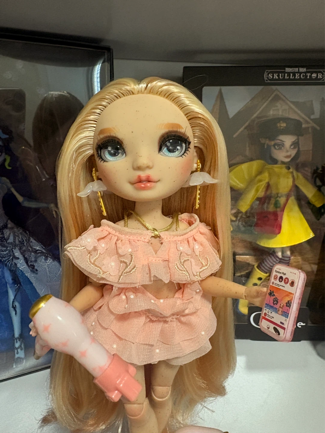 Rainbow High Doll - Eliza McFee