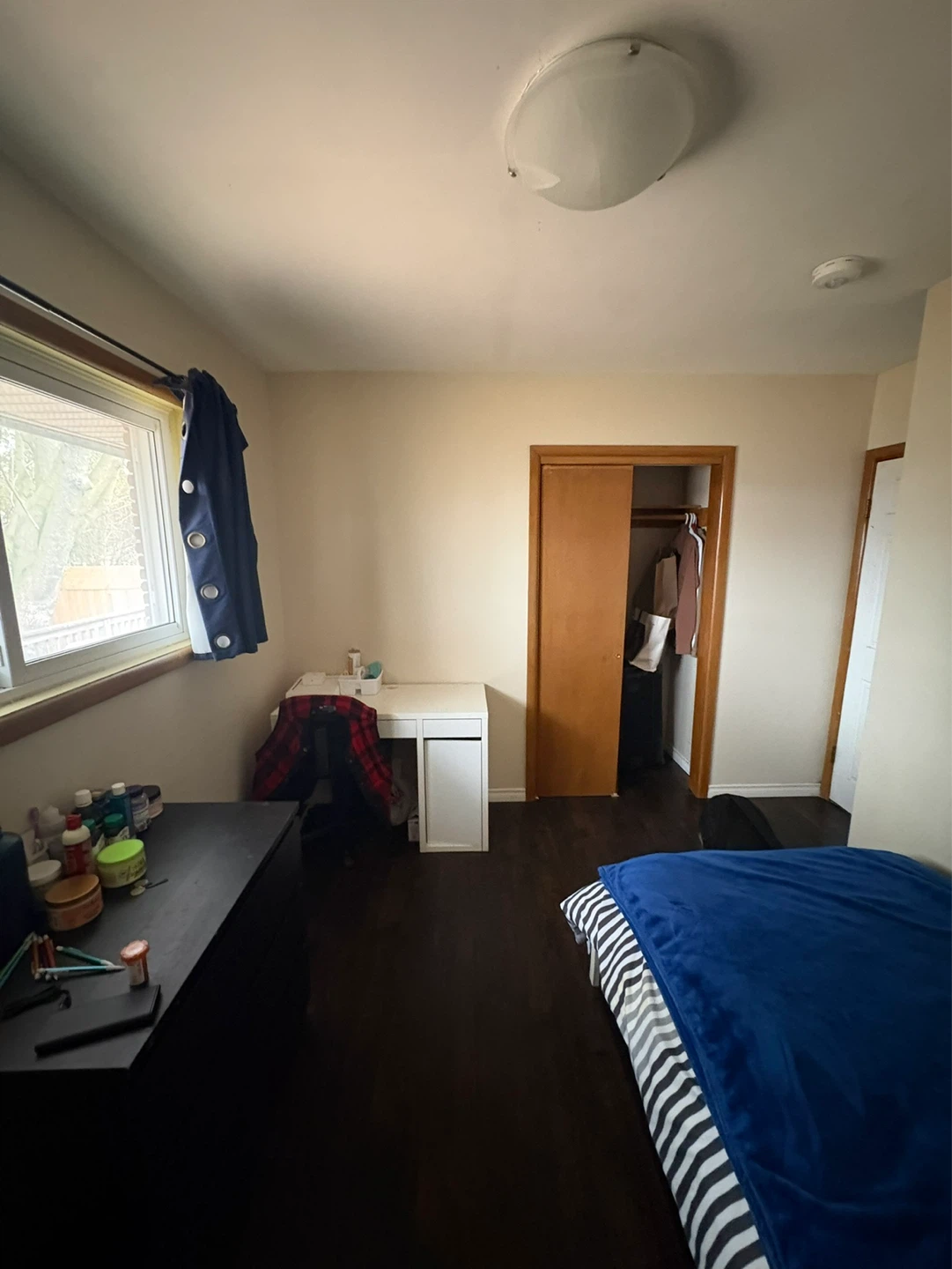 Room for rent near UW/WLU - photo 3