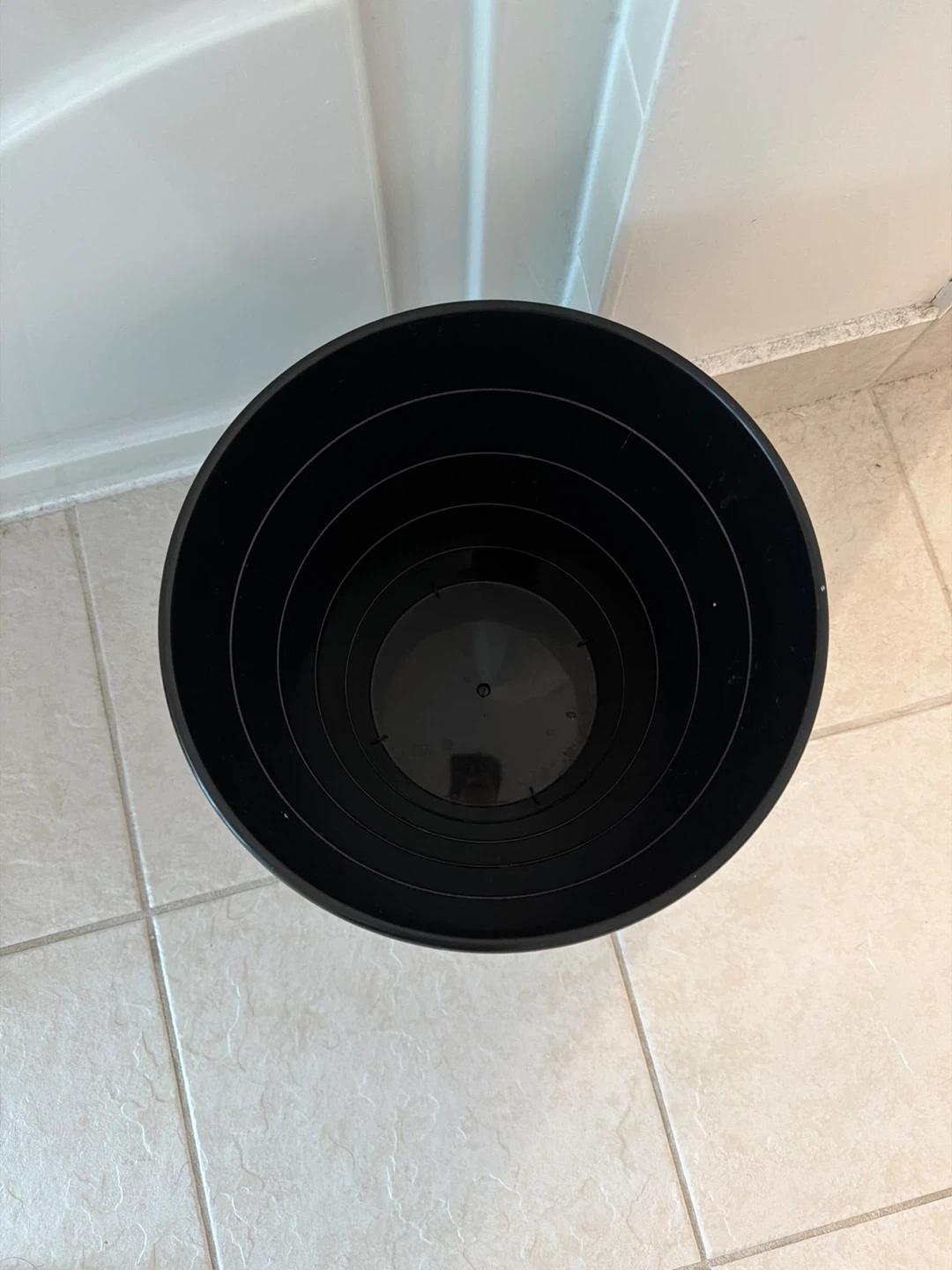 Black Plastic Waste Bin - photo 2
