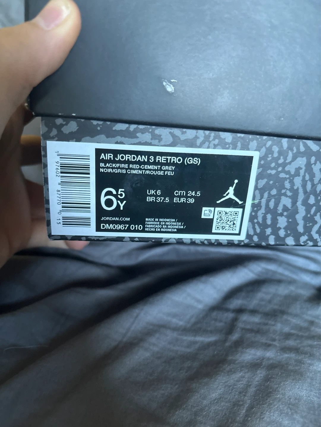 Air Jordan 3 Retro (GS) Sneakers - photo 2