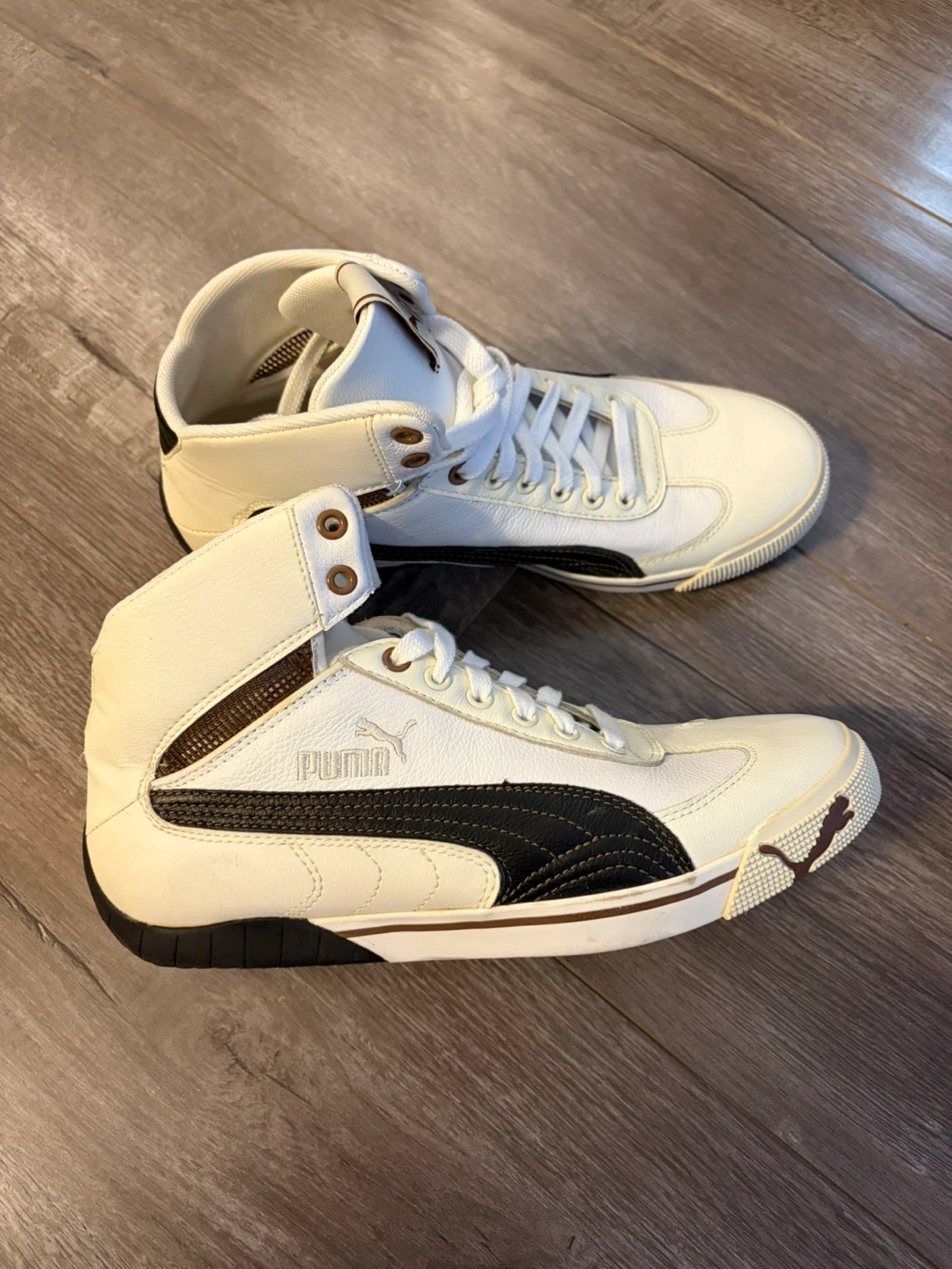 ⚪️ Brand new: Puma High-Top Sneakers