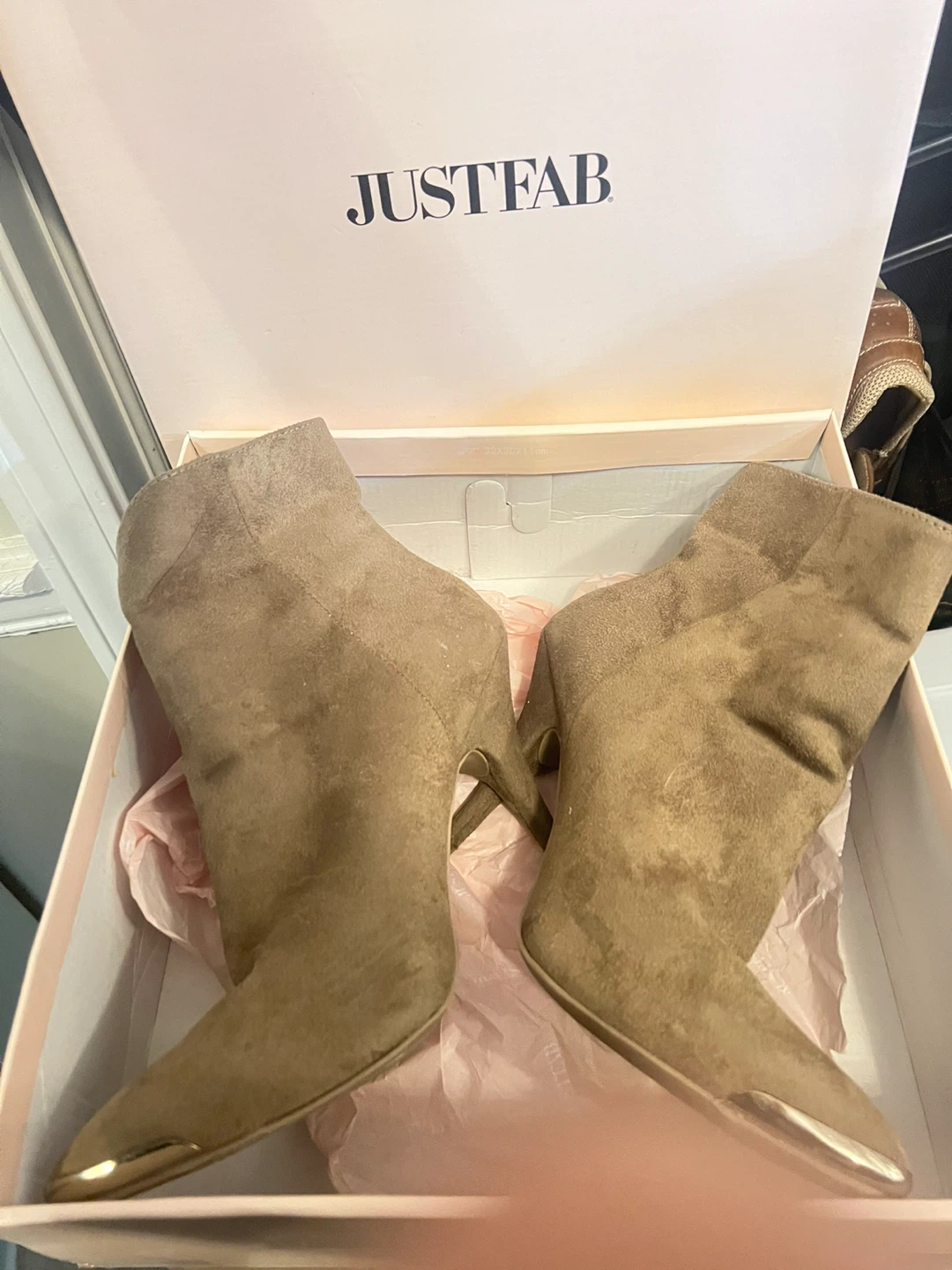 JustFab Suede Ankle Boots - photo 4