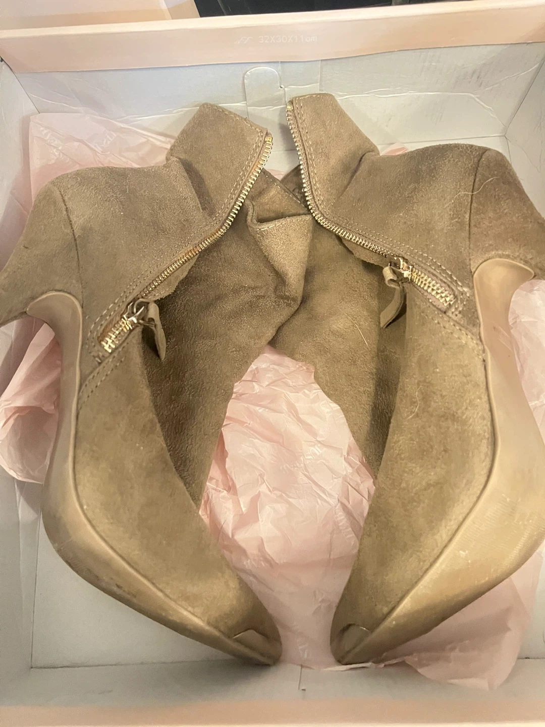 JustFab Suede Ankle Boots - photo 3