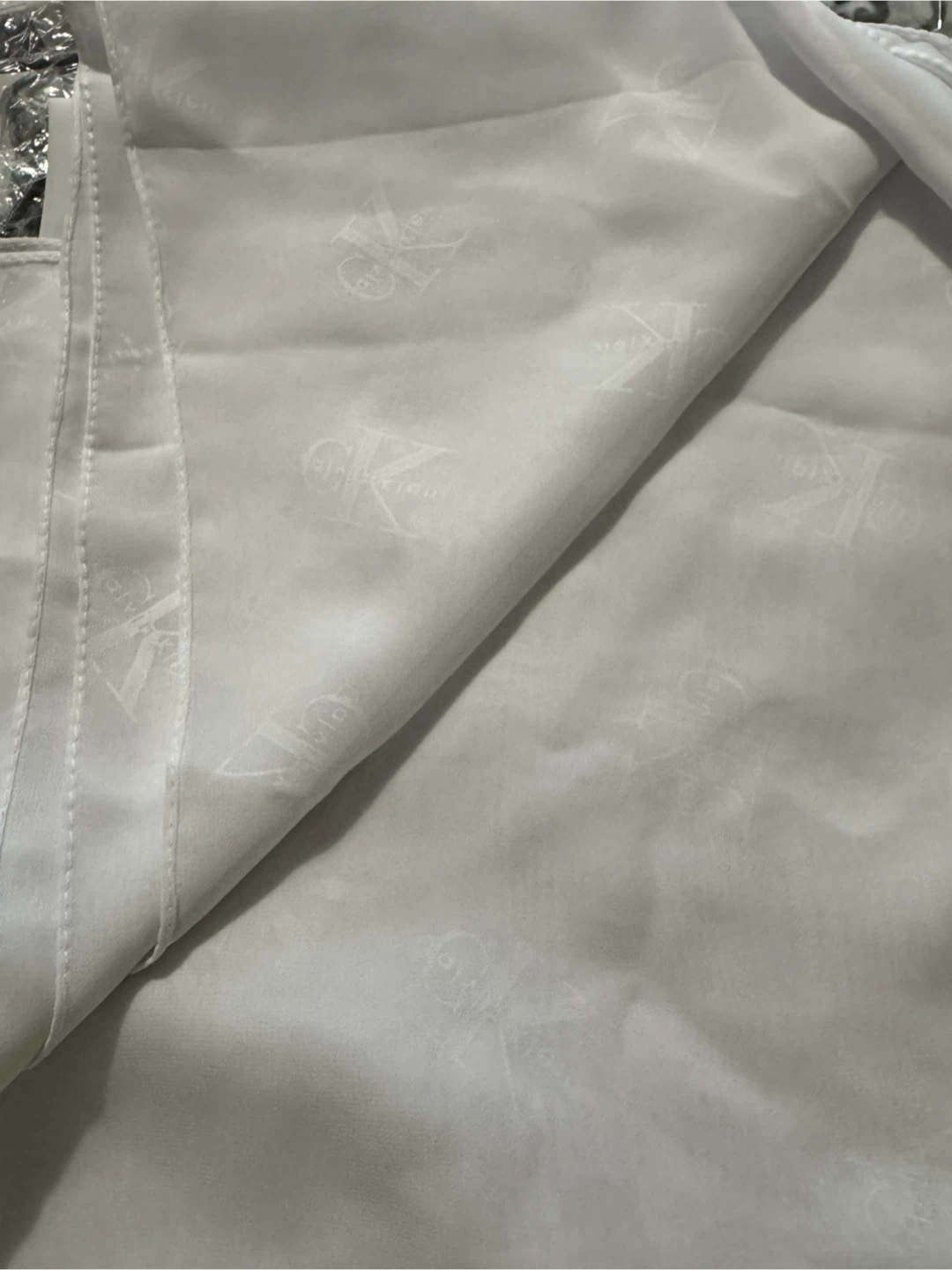 Calvin Klein big square White head scarf