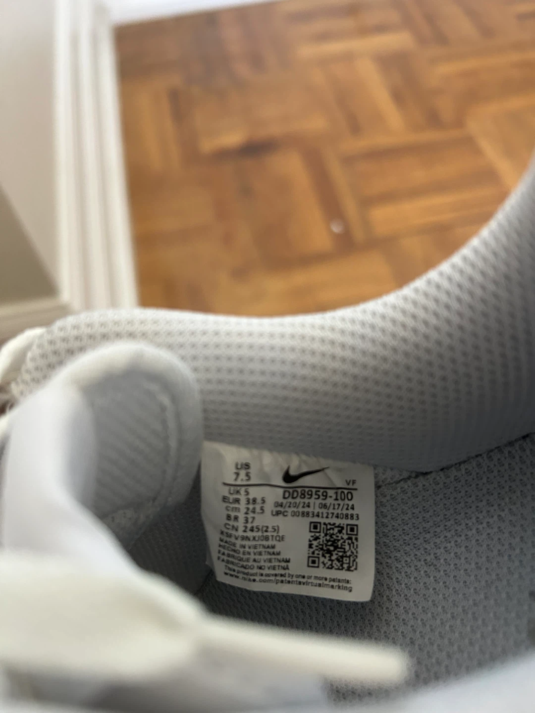 Nike Air Force 1 Low White Size 7.5 - photo 4