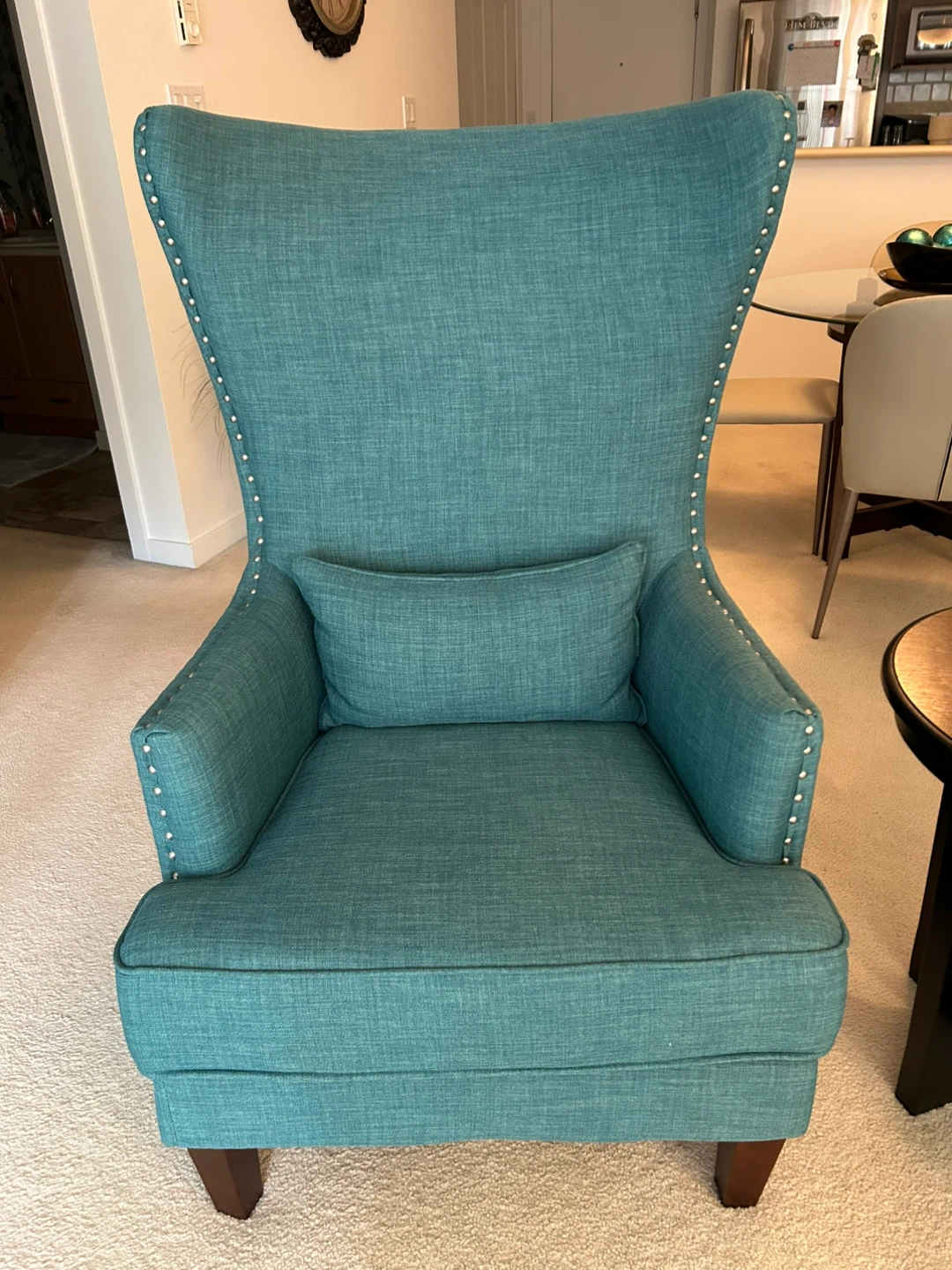 Wingback chair - photo 2