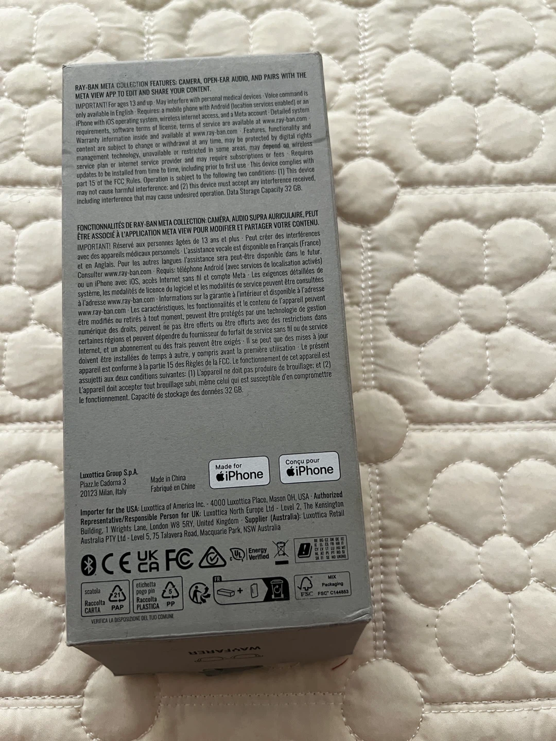 Ray-Ban Meta Smart Glasses