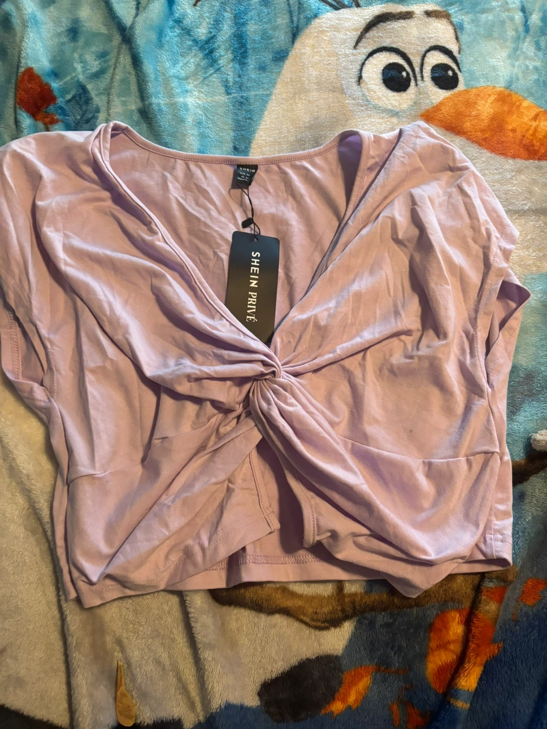 SHEIN Privé Twist Front crop Top