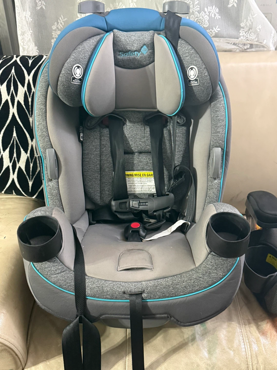 Safety 1st All-in-One Convertible Car Seat