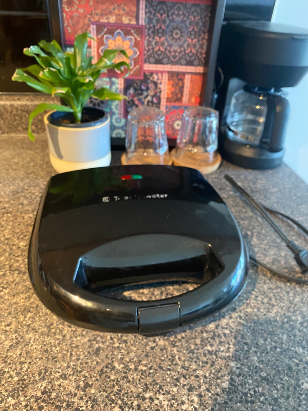 Sandwich maker