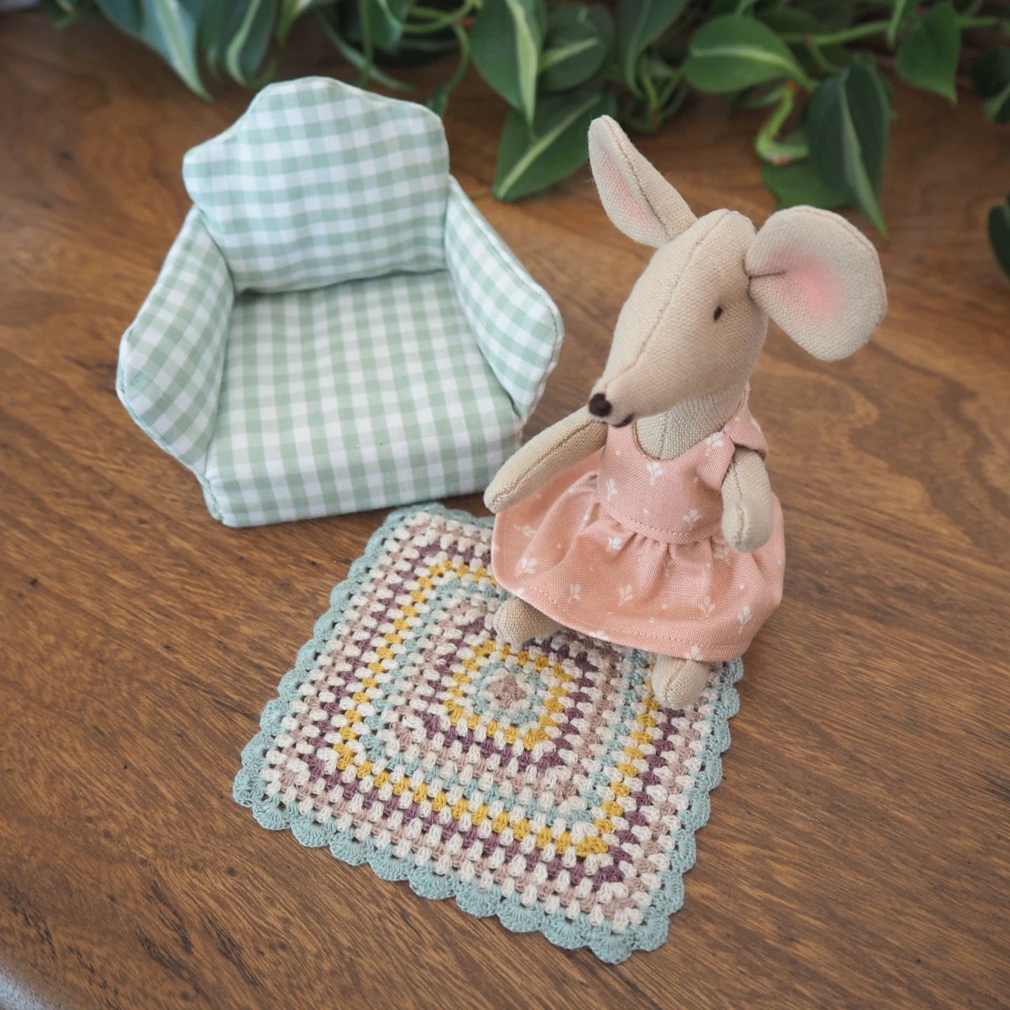 Handmade Miniature Dollhouse Mouse Set - photo 5