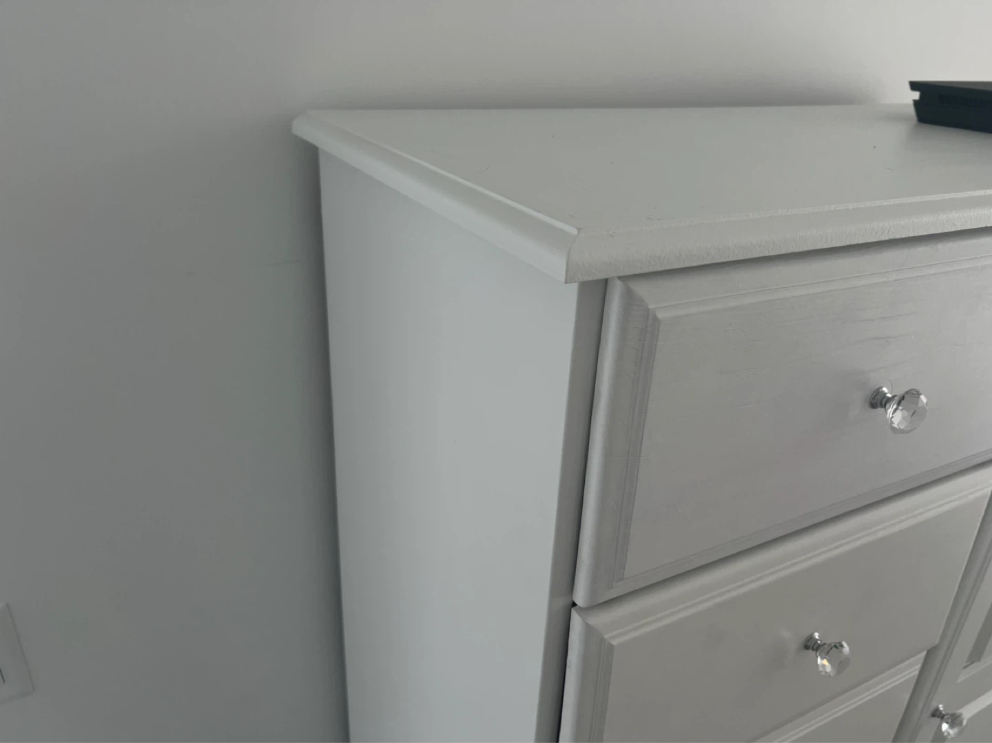 White Armoire Dresser with Crystal Knobs - photo 3